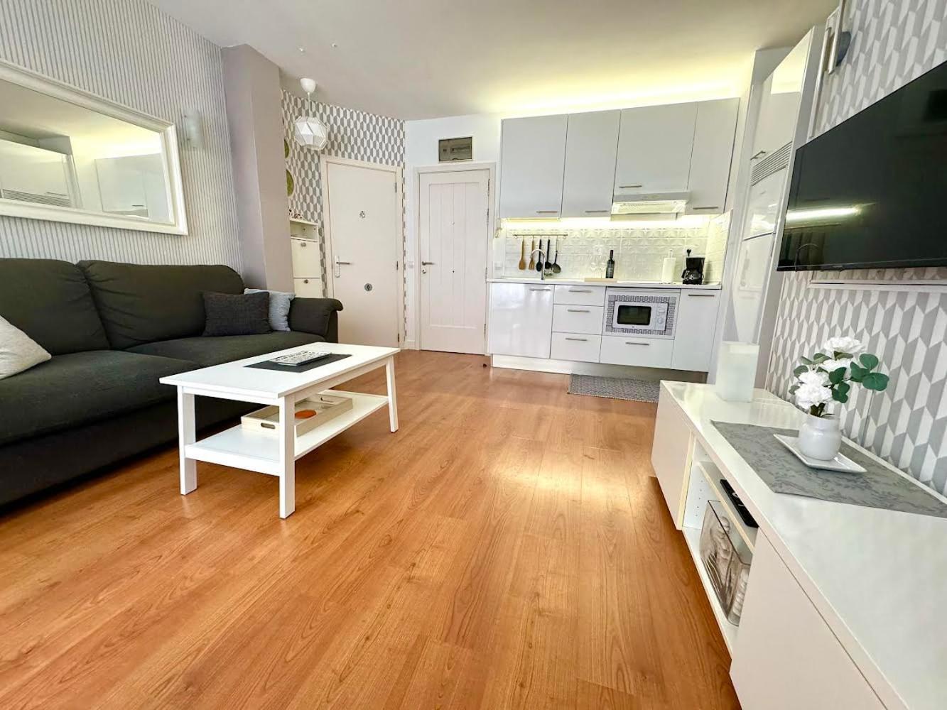 Lujan Suite Playa Las Canteras Лас-Пальмас-де-Гран-Канария Экстерьер фото