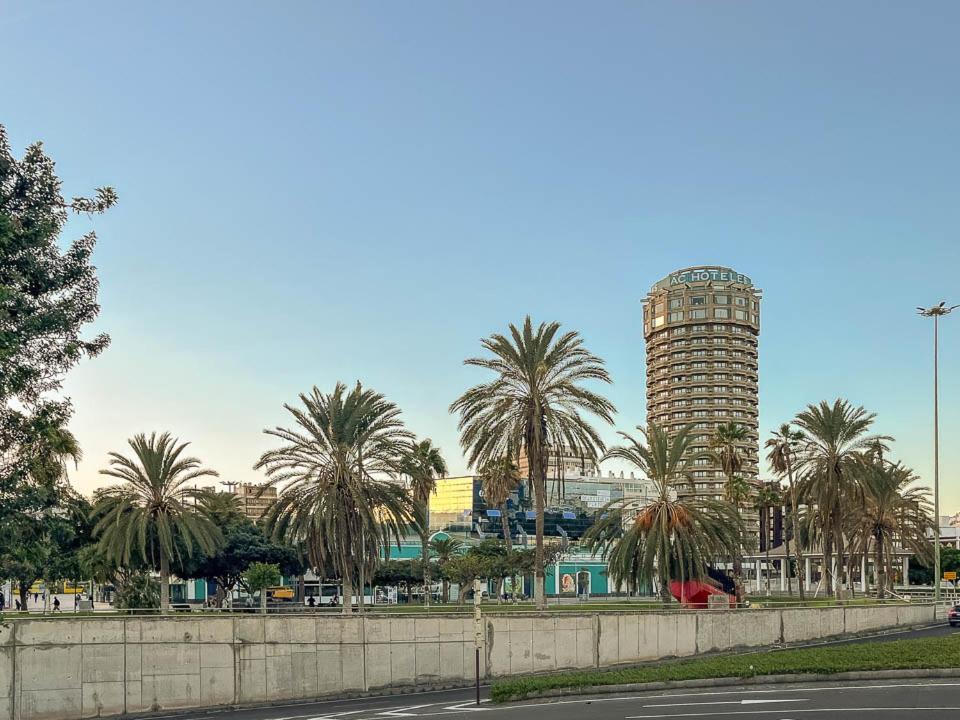 Lujan Suite Playa Las Canteras Лас-Пальмас-де-Гран-Канария Экстерьер фото