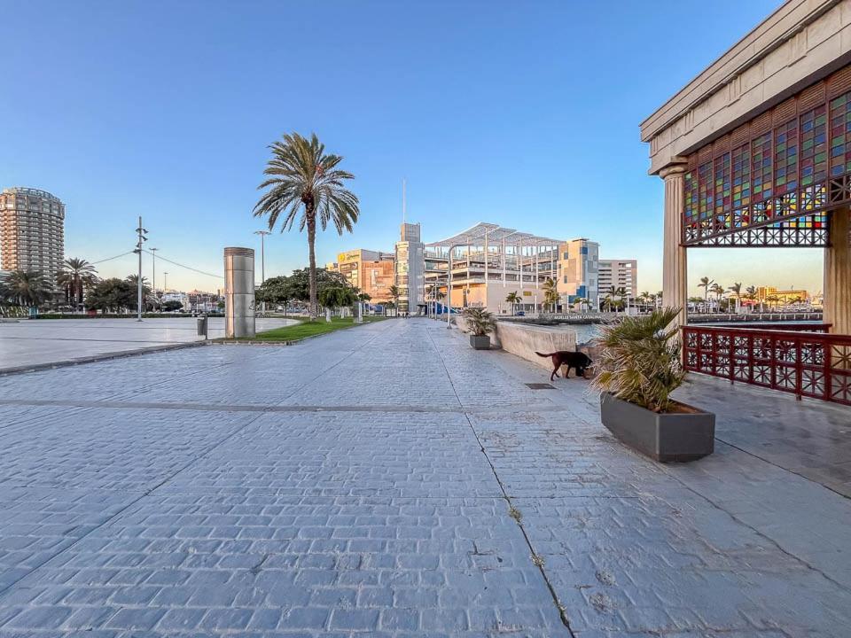 Lujan Suite Playa Las Canteras Лас-Пальмас-де-Гран-Канария Экстерьер фото