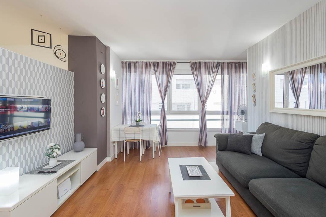 Lujan Suite Playa Las Canteras Лас-Пальмас-де-Гран-Канария Экстерьер фото